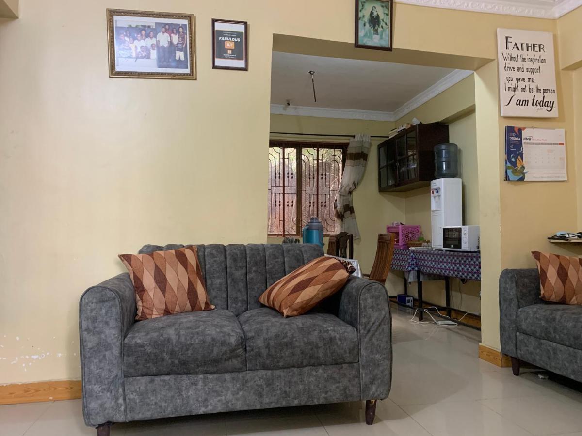 Jj & Je Family House Pansiyon Darüsselam Dış mekan fotoğraf