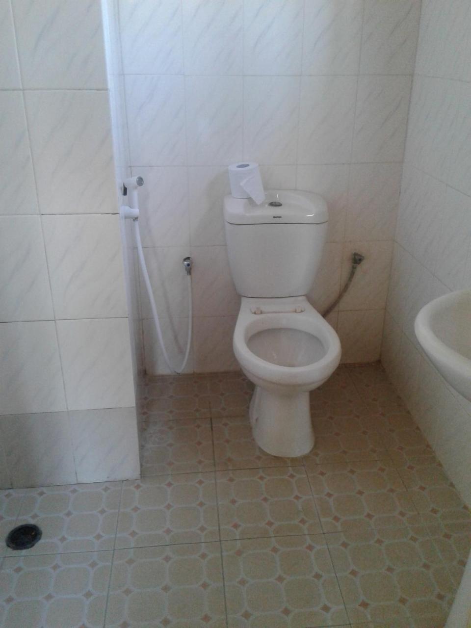 Jj & Je Family House Pansiyon Darüsselam Dış mekan fotoğraf